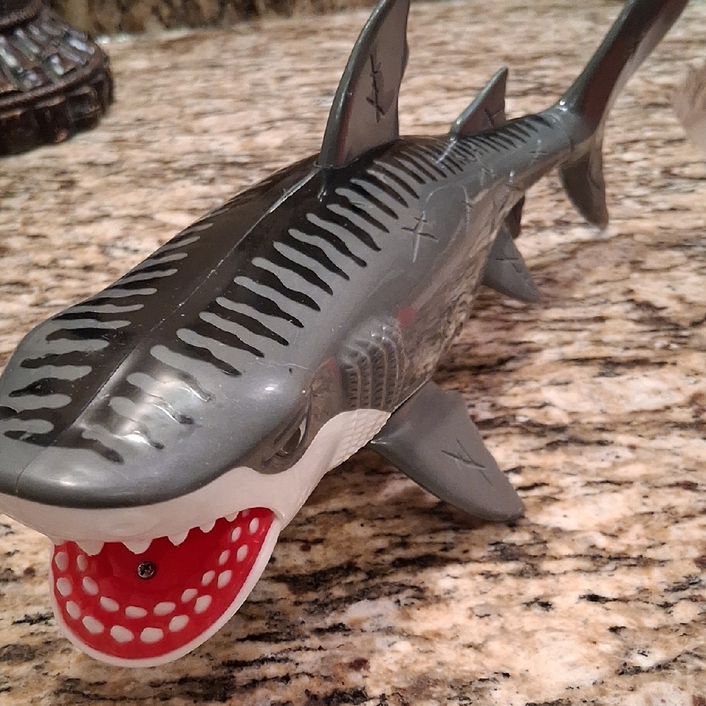 11 In Chomping Tiger Shark